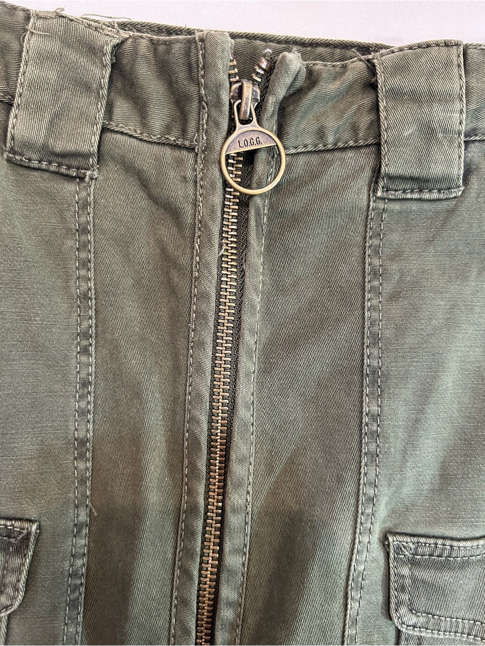 H&M L.O.G.G. Olive Utility A-Line Skirt with Front Zip Size 6 - Picture 3 of 9